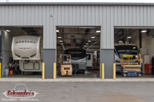 motorhome cleaning service