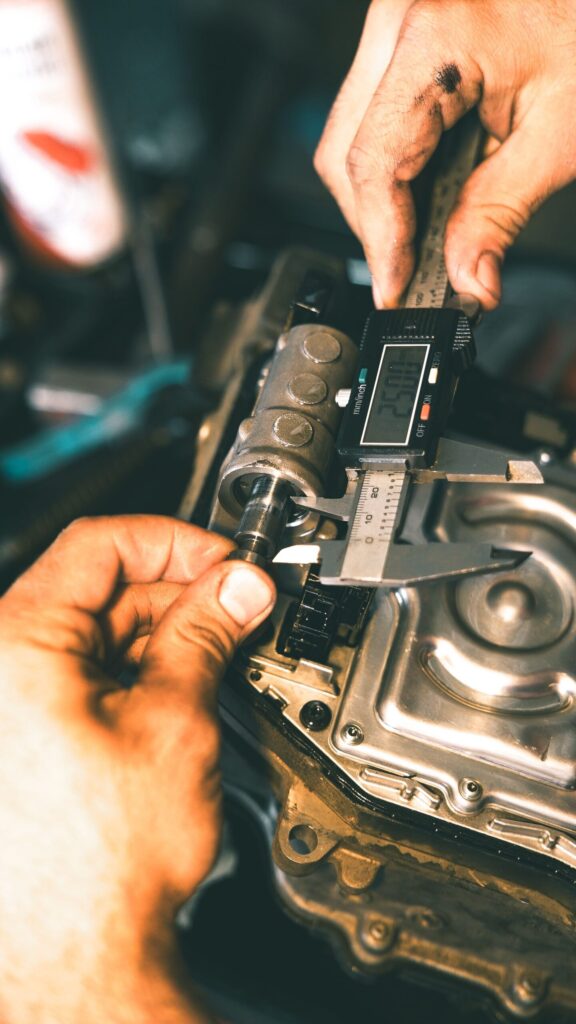 calipers measuring transmission