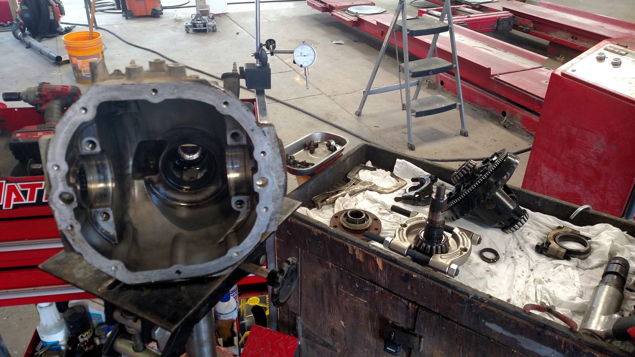 picture of a wheel bearing taken apart